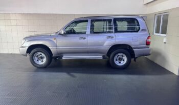 2006 Toyota Land Cruiser 100 4.5 GX full