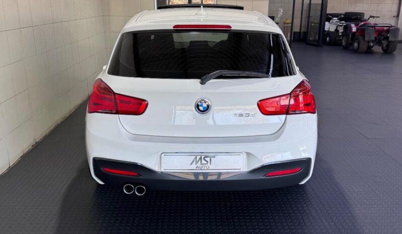 2019 BMW 1 Series 120d 5-Door M Sport Auto full