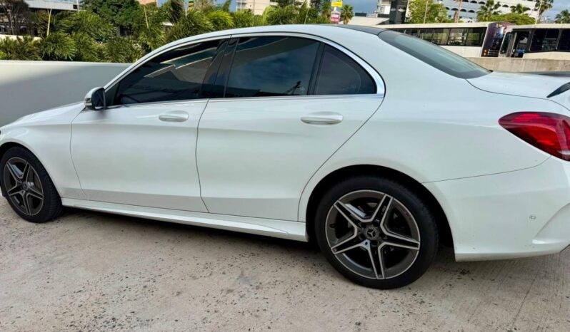 2018 Mercedes-Benz C-Class C200 AMG Line full