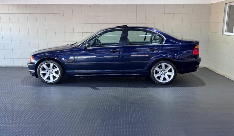 2000 BMW 3 Series 320i full