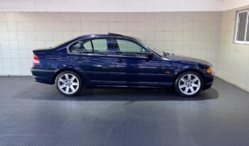 2000 BMW 3 Series 320i full