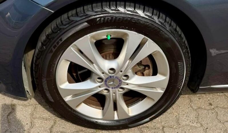 2014 Mercedes-Benz C-Class C200 Avantgarde Auto full