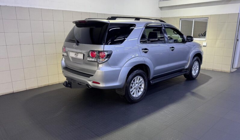 2015 Toyota Fortuner 3.0D-4D Auto full