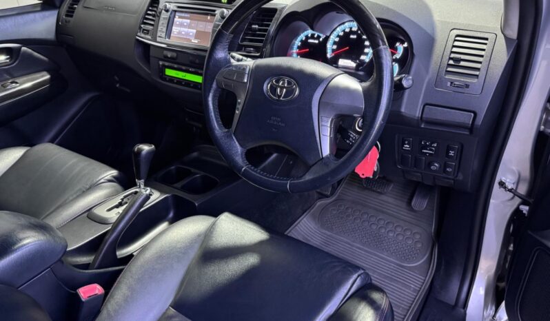 2015 Toyota Fortuner 3.0D-4D Auto full